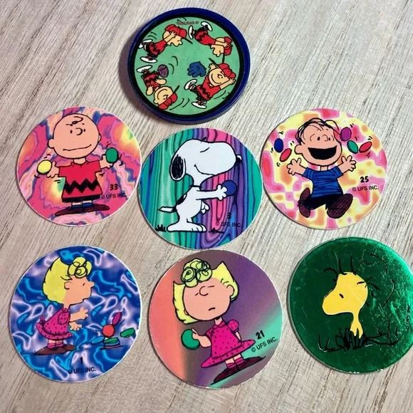Vintage 90s Pogs Collection | Peanuts | Charlie Brown - Picture 1 of 8